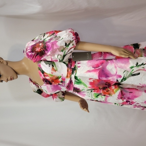 theia Oeganza Multi Floral Print Tea Leght Cocktail Dress - Picture 14 of 17